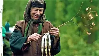 Old Believer spent entire life in forest far from people. Food clothes and hard work in her 80