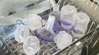 Lansinoh 2 in 1 Electric Breast Pump - How To Clean