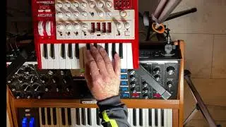 Moog Voyager vs Arturia Microbrute Synthesizer: 4k$ „better“ than 250$ ?