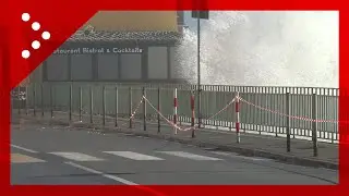 Genova, nuova mareggiata: onde invadono strada costiera