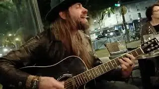 Singer at Le Lelek Cafe - Paris - July 2024