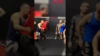 Сибирский Конор против Исы Баркинхоева потасовка
