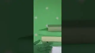 Copyright free Green Screen book