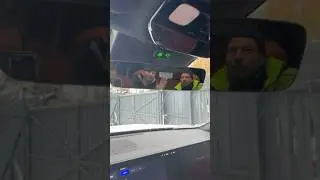 Управление задним монитором в Lixiang L9 с помощью жестов