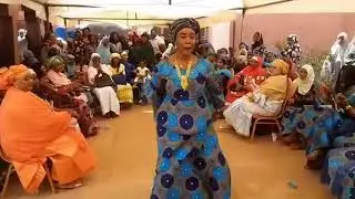 Danseuse de BAIKOKO déchainée