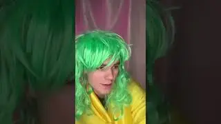 Зайчик вышел на крыльцо