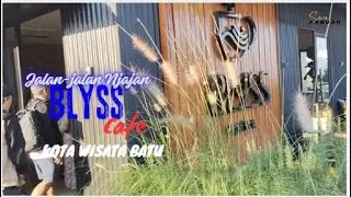 Blyss Cafe  Hidden  Gem  with view Kota Wisata Batu 