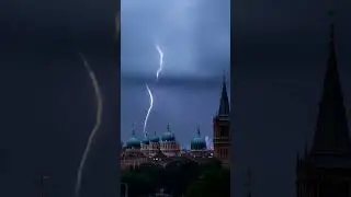 Thunderstorm in Russia  #weatherphenomenon #storm #lightning