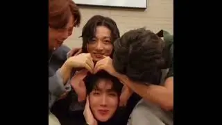 Они  такие  милашки  BTS