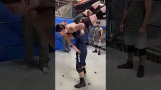 W.O.W  Workout Clips - Emily and Roger Mendez