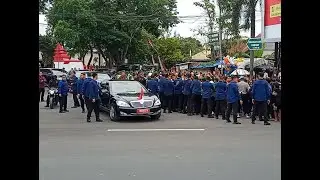 Keren ... Seragam Biru Paspampres Jokowi
