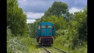 Тепловоз ТГМ4Б-0390 с полувагоном, Серпуховское ППЖТ, Московская область.