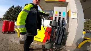 Реальная история: На заправке РосНефть мне налили больше бензина, чем вмещает бак! Что происходит?