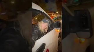 Когда подруга в девках засиделась, я: 