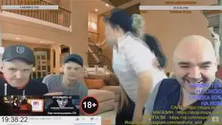 Джонни И сися