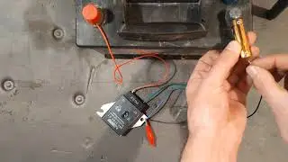 Проверить регулятор напряжения