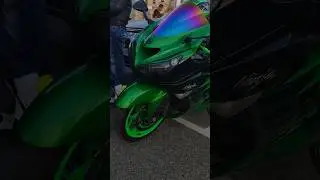 Вот такая зелена ракета недавно попала ко мне в объектив 💚🚀 Подпишись ❤️ репост 🙏🏼 