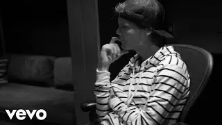 Avicii - The Story Behind 