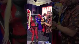 Deadpools stick their hands in the Wolverine popcorn bucket #sdcc #deadpool #wolverine #ign #cosplay