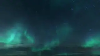 BEAUTIFUL GREEN AURORA BOREALIS/ NORTHERN LIGHTS