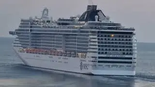 Вот это ОГРОМИНА!!! Морской лайнер MSC 