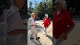 🔥Как здорово танцуют💥Марина и Юрий Алексеевич💥Законадатели моды в Сокольниках👍🔥 