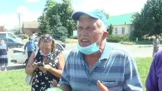 Під Харковом селяни пікетували сільраду