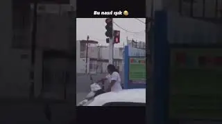 Oha trafik ışığına bakın 😂 