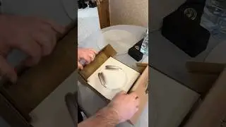 Распаковка за 600$ AirPods Max
