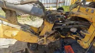 Заменили 22 втулки за день.New holland b90b
