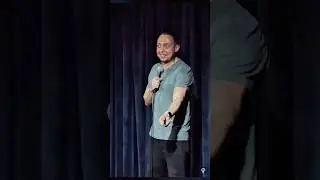 Спалила парня на измене прямо на шоу😂#стендап #юмор #standup #comedy #смех #абушоу #abushow #shorts