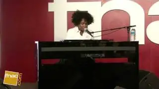 Showcase Liz Mc Comb -  Let's go back - Fnac Montparnasse