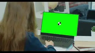 Laptop green screen video girl