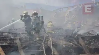 Incendio en bodega de sandalias en Guadalajara