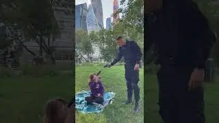 "Чего не смеетесь, не смешно, да? Не поняли? Это Россия!"