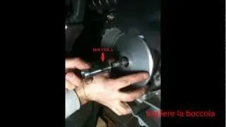 Kymco Downtown 300i Cinghia e Rulli Frizione, driven pulley rollers and belt assembly tutorial
