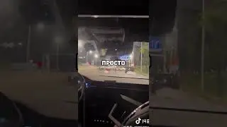 В Китае беспилотное такси с пассажирами внутри сбежало от полиции. 