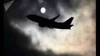 Загоревшийся в воздухе самолет упал в Маниле