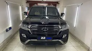 Land Cruiser 200 2018г , за 67т км руль облез, накладка ручки стерлась