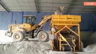 Screening and conveyor belts for stone sand