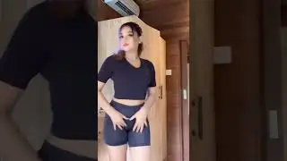 gadis celana pendek ketat wau 