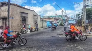 This is a poor neighborhood in Cuba... Versalles, Matanzas.