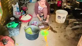 Making dinner in Laos #food #travel #laofood #oudomxay  #laos