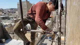 Building Scaffolding Installation Process , Dangerous Work In a High-Rise Building / How Is Made