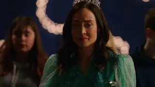 DC's Legends Of Tomorrow - Sweet Baby James
