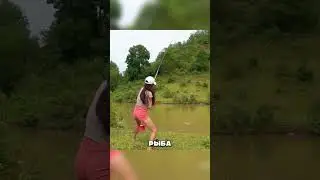 Девушка ОПОЗОРИЛА ВСЕХ рыбаков🤯🎣