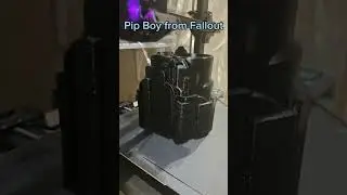 Теперь проектировать как чехол для телефона Pip Boy из Fallout