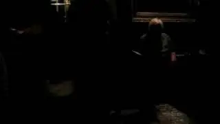 Live Folk Music in a Scottish Pub (2)
