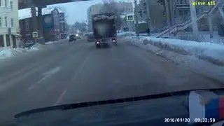 Происшествие на перекрестке с ул. Фрунзе на Витебское шоссе.
