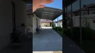 Дом с навесом 